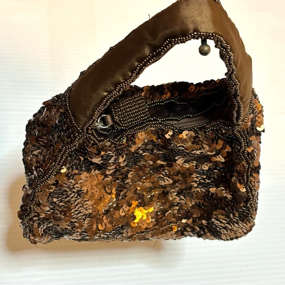 Vanessa Small Brown Sequin Evening Purse - Picture 4 of 10